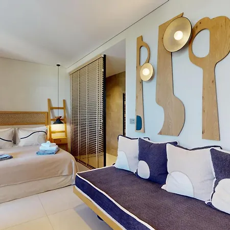 Katomeri Resort *